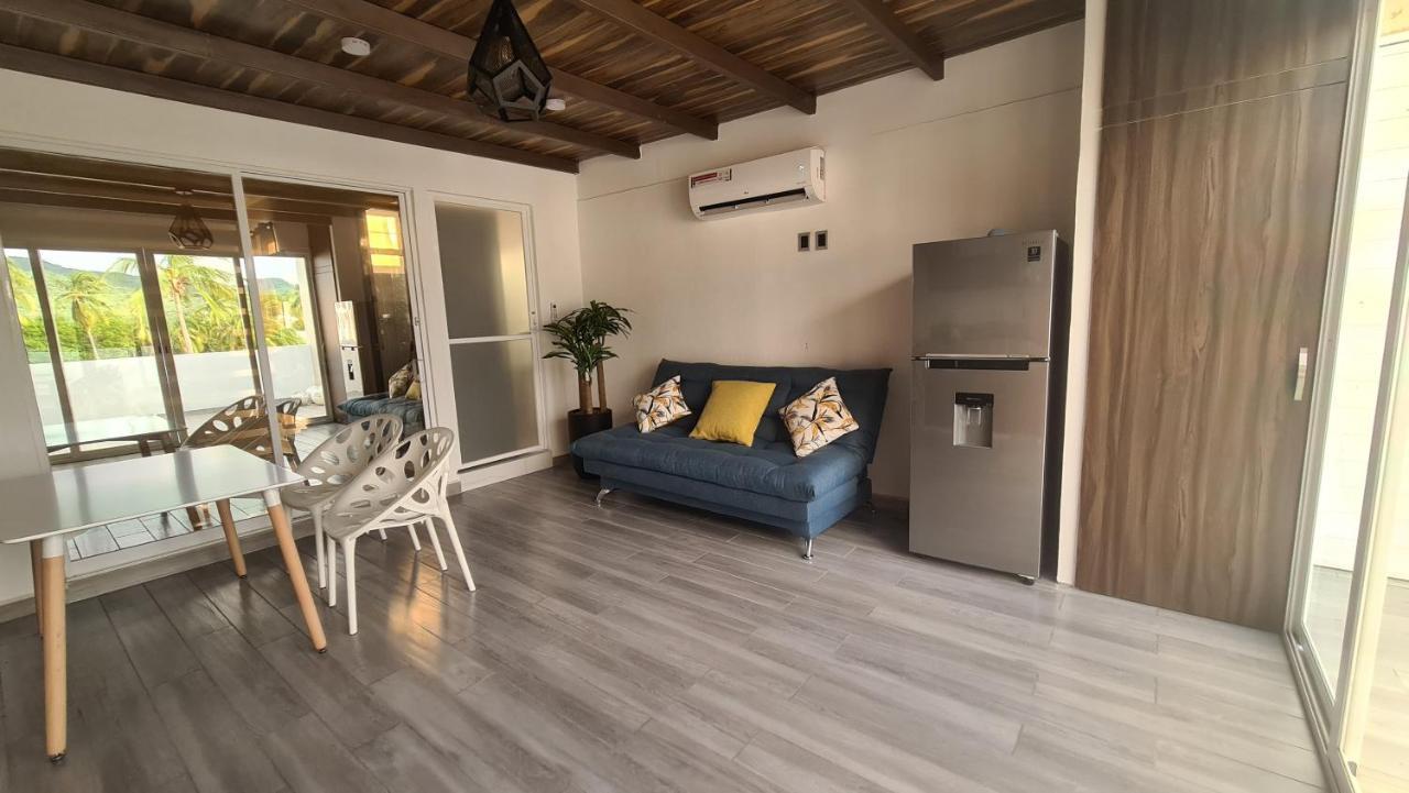 Moderno Depa Con Terraza Y Vista Extraordinaria Apartment Manzanillo Ngoại thất bức ảnh